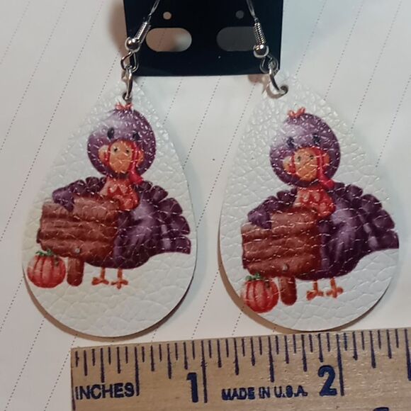 Teardrop cutout turkey earrings - Picture 1 of 3